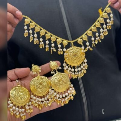Real Gold Look Most Famous Pippal Patti Necklace set