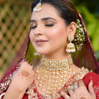Bollywood Style Premium Kundan Jhaalar Set Ivory