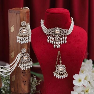 Designer Pakistani Choker with Earings tikka And Sahare
