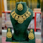 Real Gold Look Most Trending Leaf Necklace set