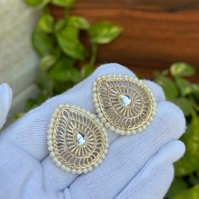 Uncut Kundan Tops Earings Manya