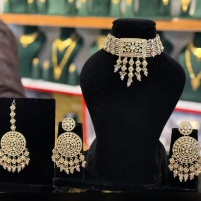 Premium Polki Choker with Earings Tikka Crystal Polki
