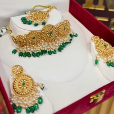 Premium Antique Bollywood Choker set Emerald