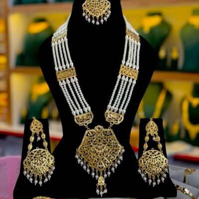 Real Gold Look Pearl And Gold Ranihaar set