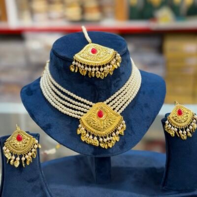 Real Gold Look Ruby Pippal Patti set