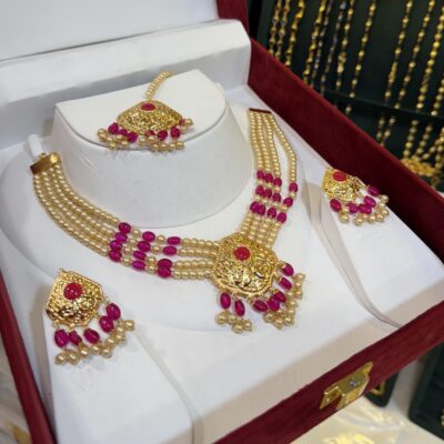 Real Gold Look Most Demanded Necklace set Rani