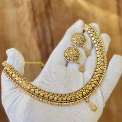 Antique Gold Look Sequence And Grain Necklace set