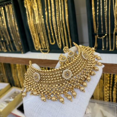 Most Famous Antique Gold Look Collar set