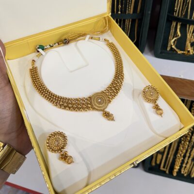 Antique Goldlook Sequence Necklace set Classic